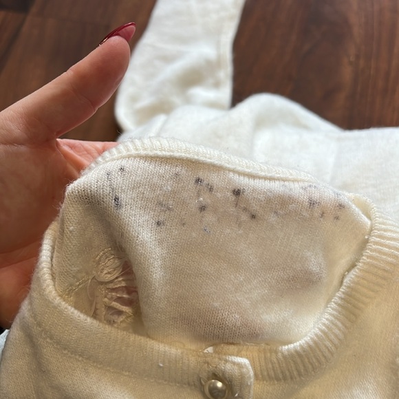 Creamy White Vintage Seashell 1950s Style Pearl Button Cardigan small-medium - Picture 6 of 10